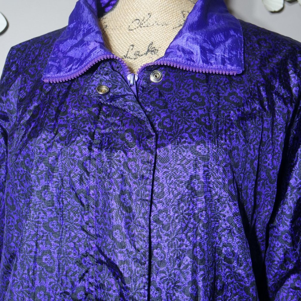 Vintage PRO SPIRIT Women Purple Black Floral Lace Windbreaker Anorak Rain Jacket